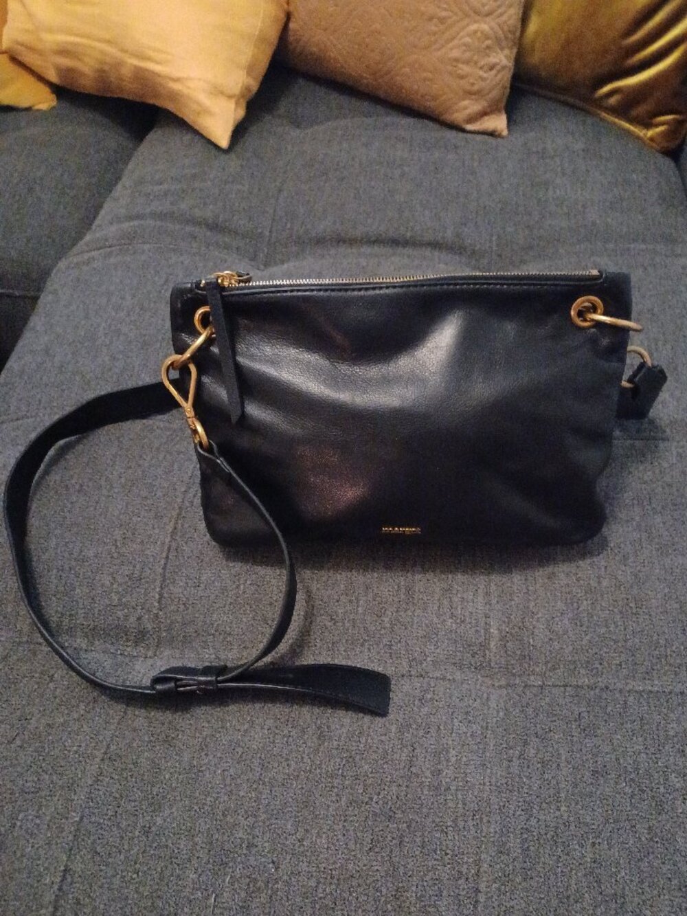 MARGOT LEATHER CROSSBODY HOBO BAG